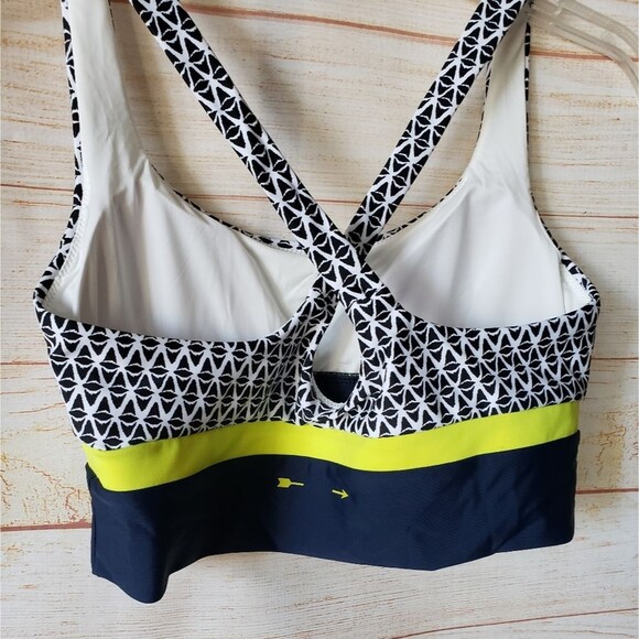 The Upside Cross Back Workout Sports Bra Women's Size 6 - Picture 5 of 9